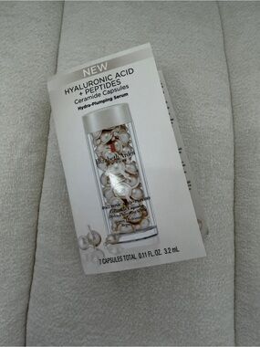 Elizabeth Arden Ceramide Capsules Hydra-Plumping Serum